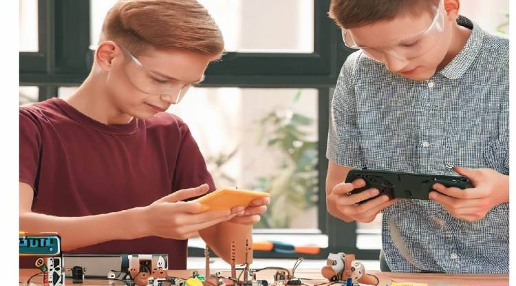 Mobil programming and education, students